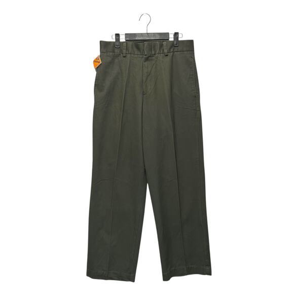 Dockers Relaxed Chino Pants NWT Men's Sz 30x30 Gray-Green Khaki Stain Defender - Picture 2 of 9